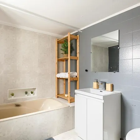 Maison De Plein Centre - Tv 4k Connecte - Patio - Wifi Fibre - 4 Grande - Proche Parking Gratuit - Lave Vaisselle - Lave Linge